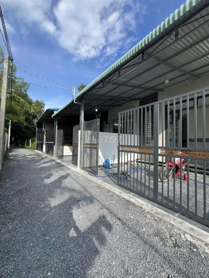 Ngộp chủ cần bán gấp căn nhà 80m2 Đường Lê Minh Nhựt Tân Thông Hội