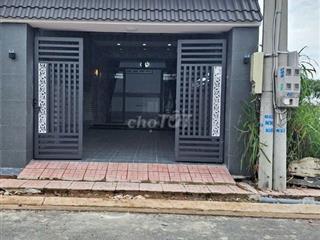 Vỡ nợ chủ cần bán gấp căn nhà 102,9m2 Tân Thông Hội Củ Chi chỉ 790tr