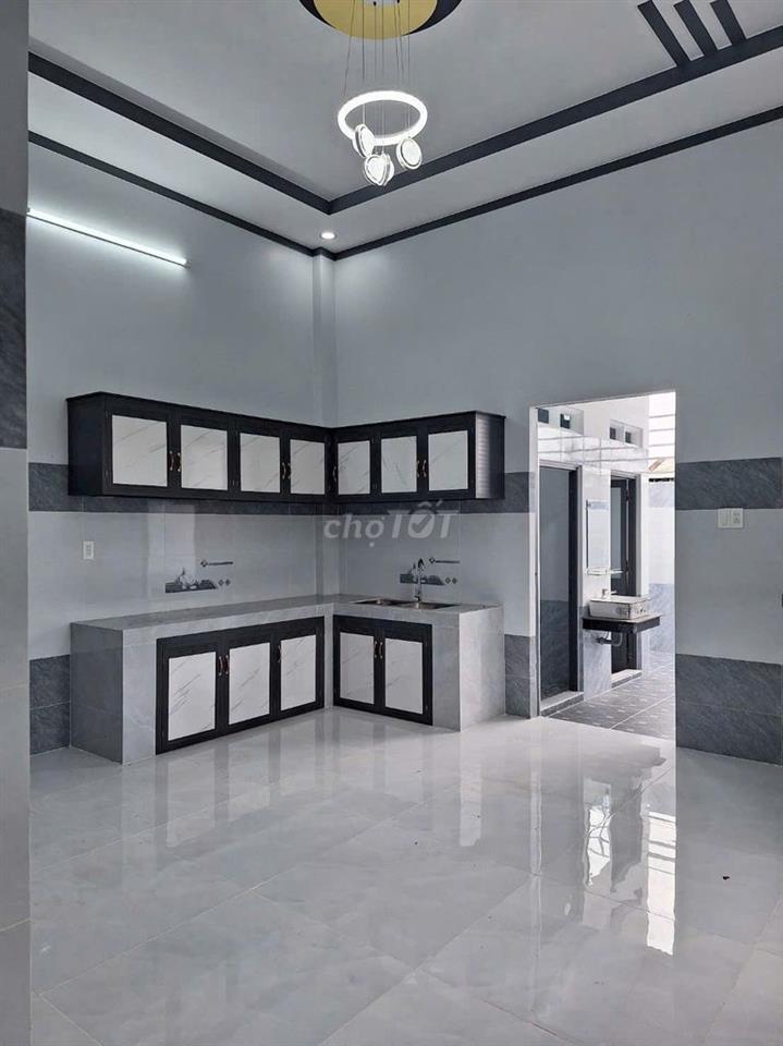 Vỡ nợ chủ cần bán gấp căn nhà 102,9m2 Tân Thông Hội Củ Chi chỉ 790tr