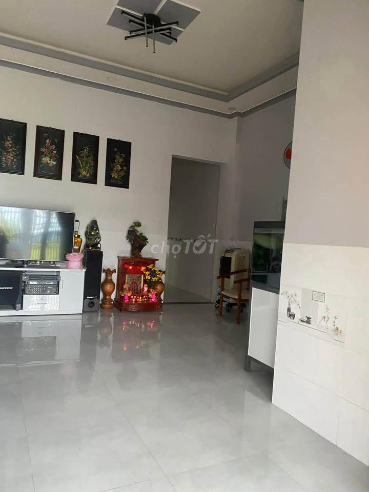 Vỡ nợ chủ cần bán gấp căn nhà 125m2 Tân Thông Hội Củ Chi chỉ 800tr
