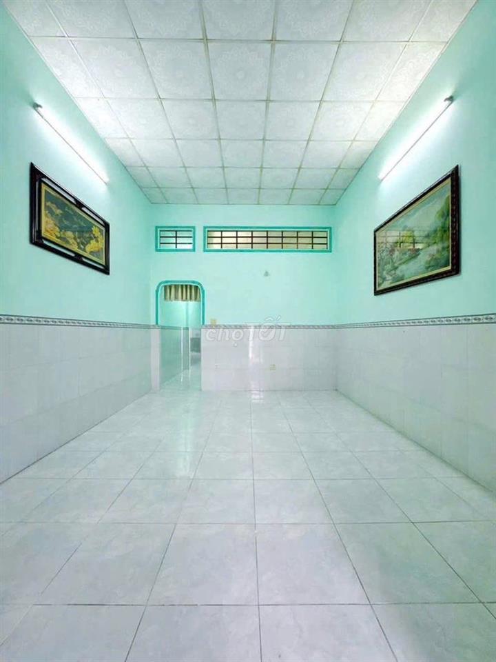 Bán nhà hẻm thông Nguyễn Thị Lắng, Củ Chi, 109m2, Sổ hồng, giá 870 Tr