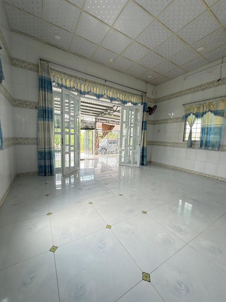 Ngộp cần bán gấp nhà hẻm 1/ Lê Thị Siêng, Tân Thông Hội, 870 triệu SHR