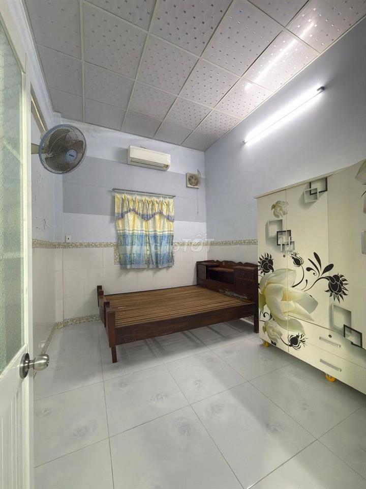 Ngộp cần bán gấp nhà hẻm 1/ Lê Thị Siêng, Tân Thông Hội, 870 triệu SHR
