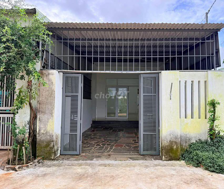 750 Triệu. Bán nhà cấp 4 Xã Tân Phú Trung - Củ Chi, 105m2, Sổ hồng .