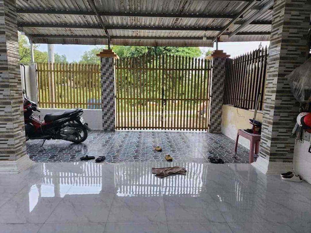 NHÀ ĐẸP 180m2 Thổ Cư Củ Chi - GIÁP QUẬN 12