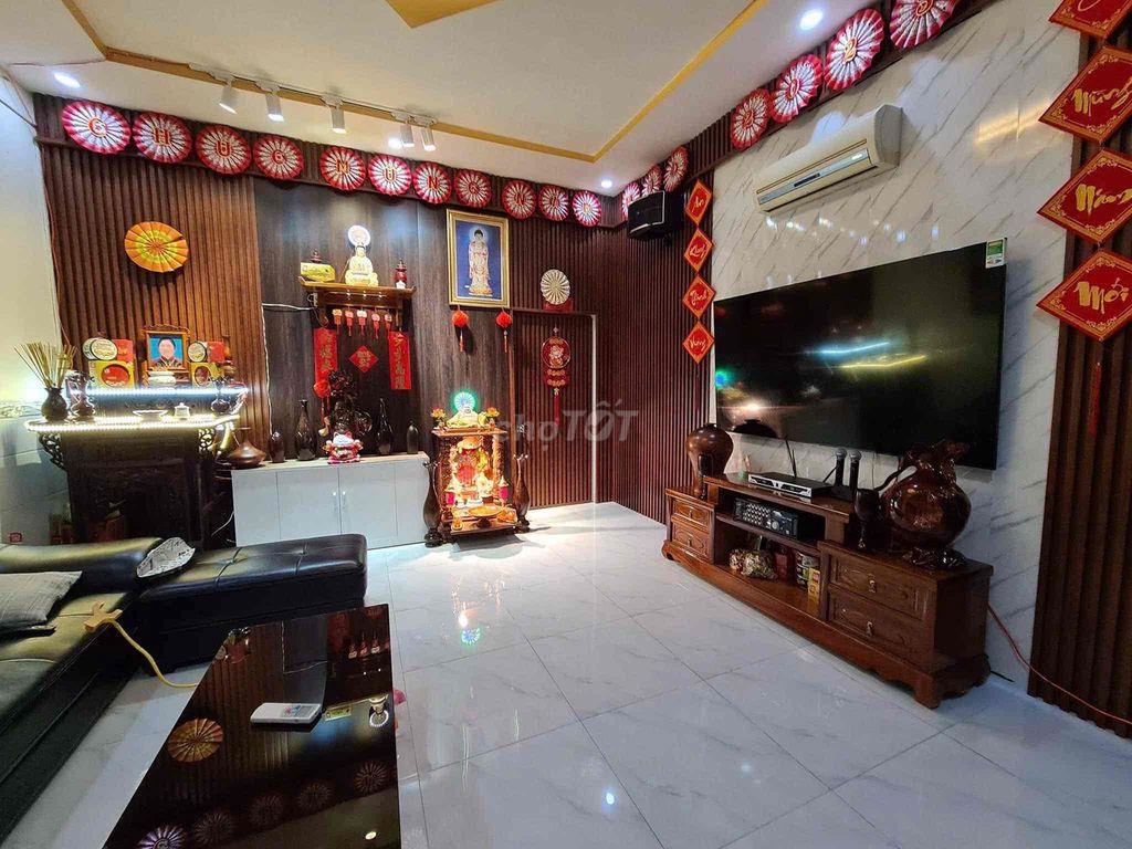 NHÀ ĐẸP 180m2 Thổ Cư Củ Chi - GIÁP QUẬN 12