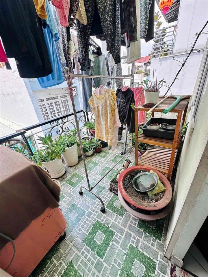 NHÀ 3 LẦU HẺM XE HƠI - QUANG TRUNG P8 GÒ VẤP