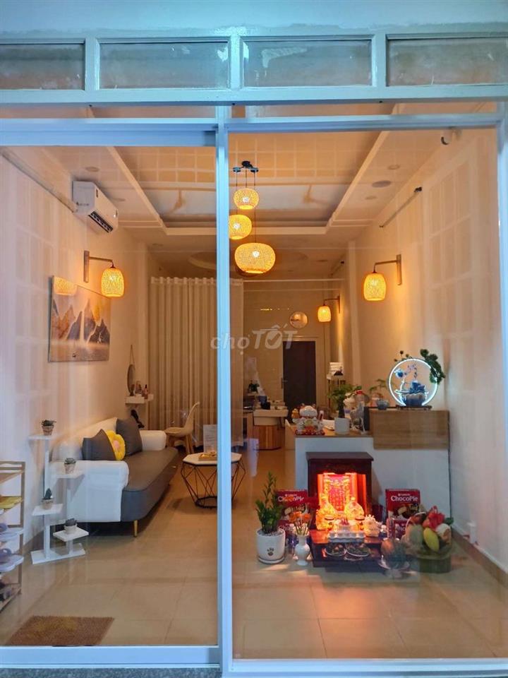 sang tiệm spa