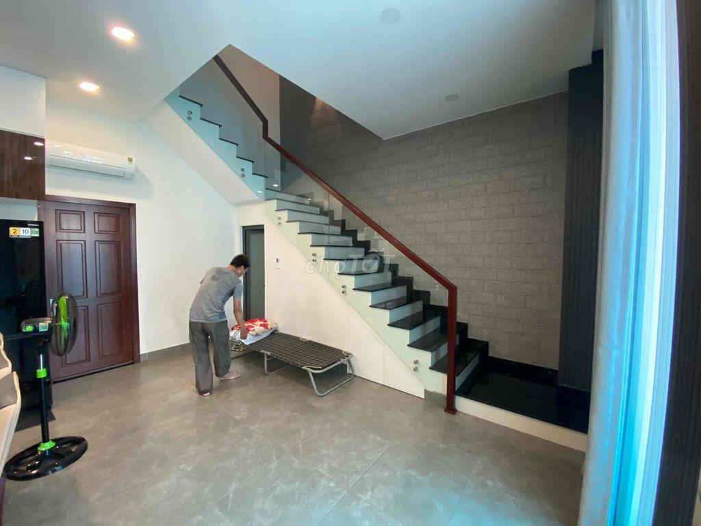 Cần bán nhà chính chủ xây ở đầy đủ nội thất