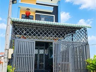 Nhà Hoàn Công Chủ cần bán căn nhà lầu Tân Phú Trung, DT: 5*24 full tc