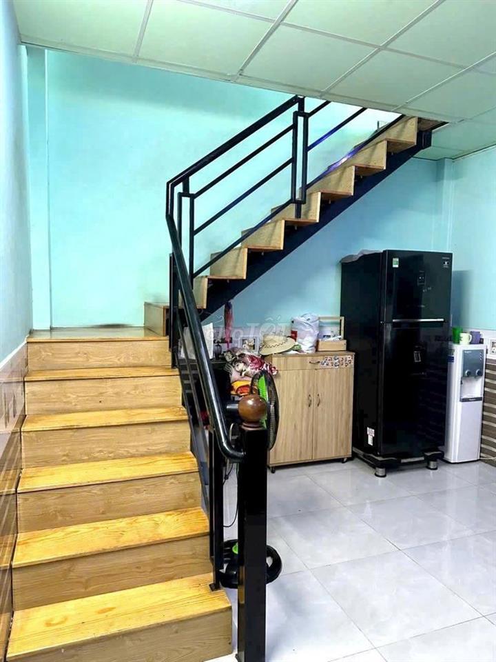 Chính chủ gửi bán nhanh căn nhà 135m2 giá1ty150 đường Ba Sa Củ Chi shr