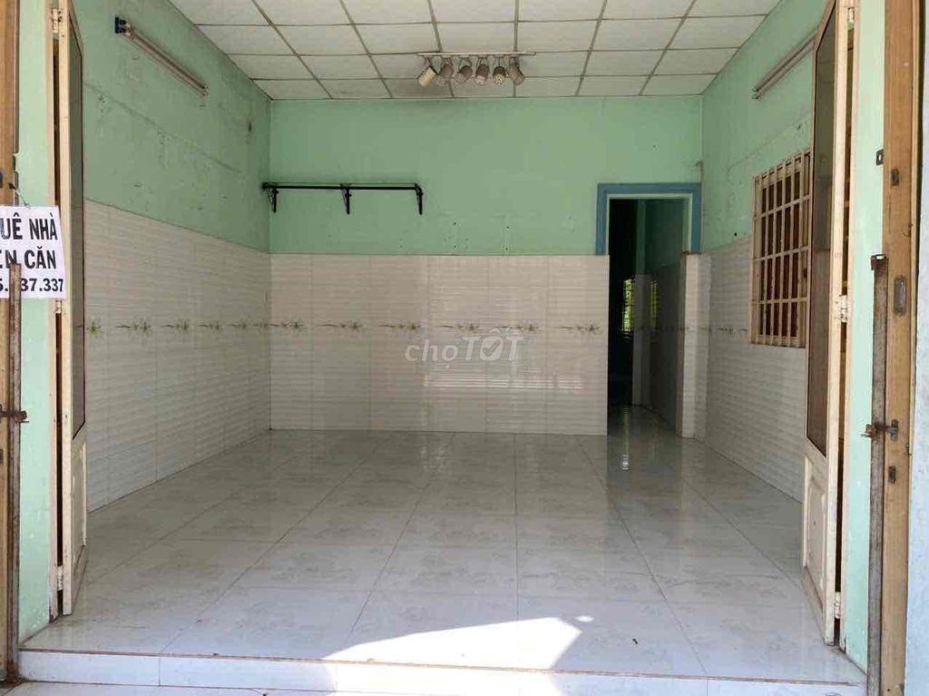 chính chủ  cần tiền bán căn nhà mặt tiền đường 9 A