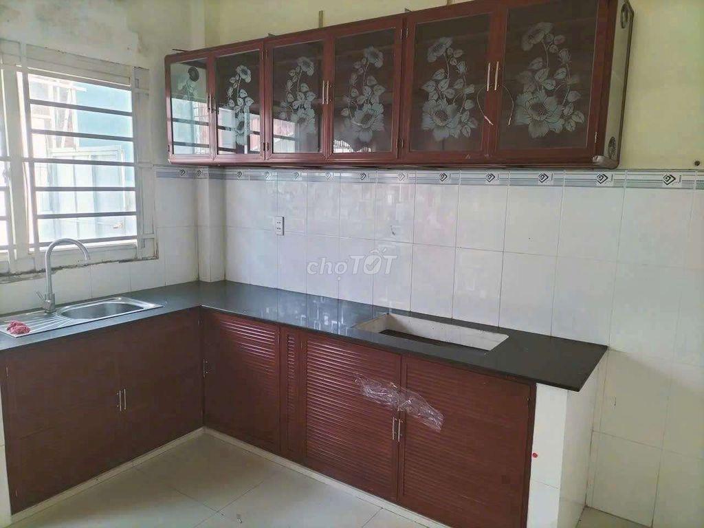Nhà mặt tiền Trần Thị Bốc-Thới Tam Thôn-Hóc Môn.Dt 5x44~204m2. 6,7ty