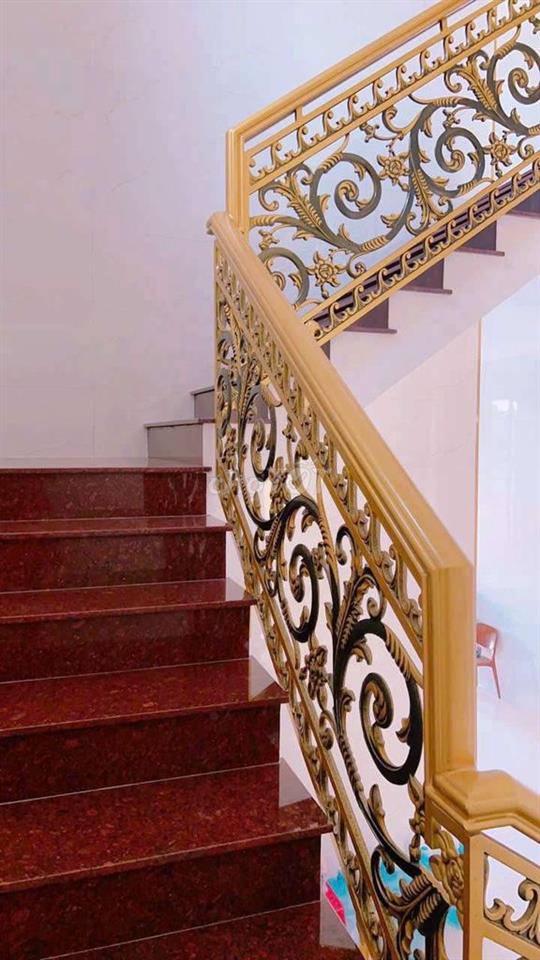 Kho xưởng 2/Lê Thị Hà-Tân Xuân-Hóc Môn.Dt 12,2x44~535m2~2 tấm. 25ty