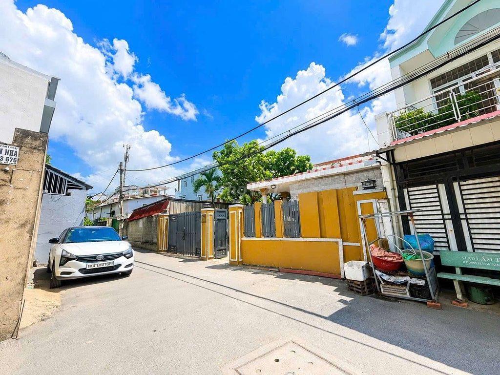Đất thổ cư SHR 1/Trưng Nữ Vương-TT.Hóc Môn.Dt 5,9x22~137m2. 5,85ty