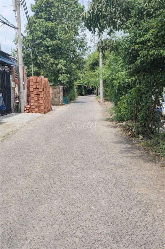 Đất thổ cư SHR 1/Thới Tứ 1-Thới Tam Thôn-Hóc Môn.Dt 6x25~180m2~4,5ty