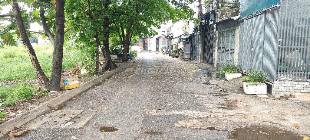 Đất nền mặt tiền đường số 21-Xuân Thới Thượng-Hóc Môn.Dt 533m2~10,6ty