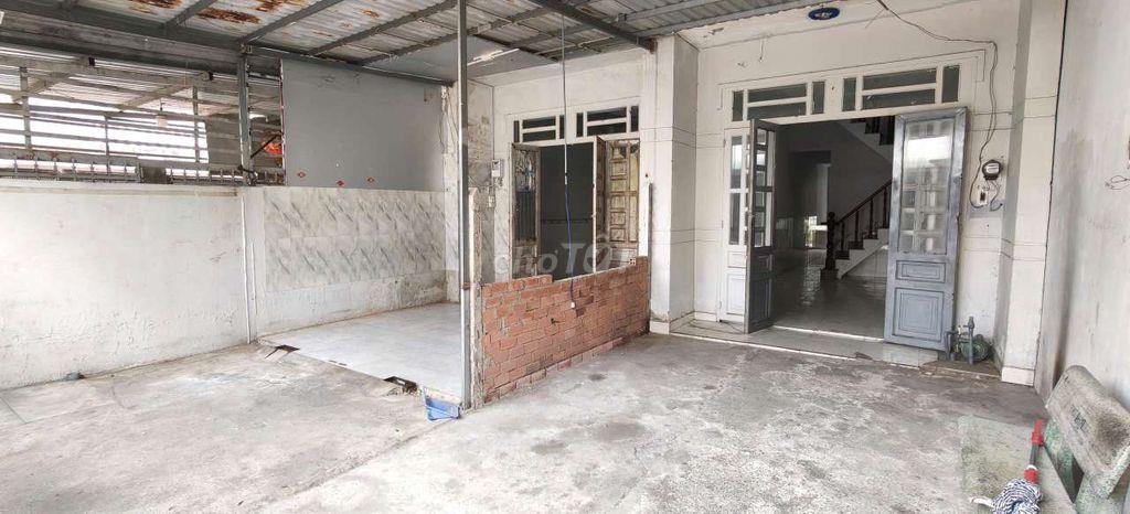Nhà 2 tấm mặt tiền Trung Đông 3-Thới Tam Thôn-Hóc Môn.7x26~183m~5,8ty