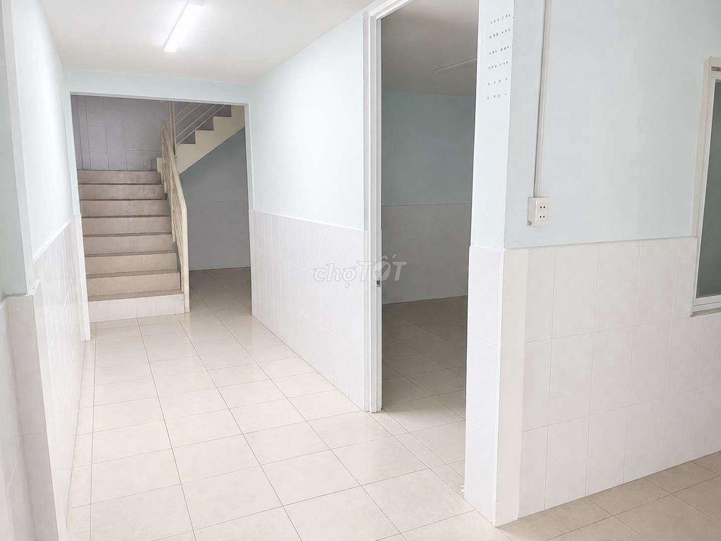 Nhà mặt tiền Tô Ký-Thới Tam Thôn-Hóc Môn.Dt 7,5x34~255m2 + gác. 30tr