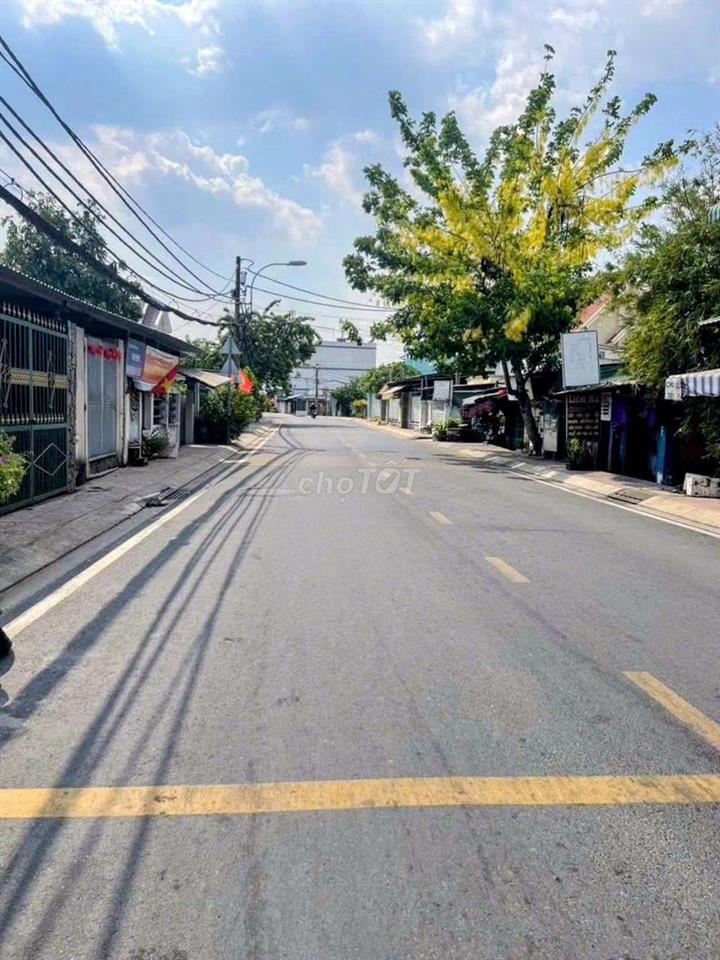 Nhà cấp 4 mặt tiền Tân Xuân-Trung Chánh 1-Hóc Môn.Dt 7,6x34~258m~9,5ty