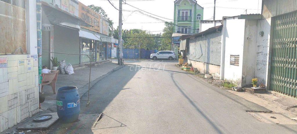 Nhà cấp 4 SHR mặt tiền 04-Ấp Mới 1-Tân Xuân-Hóc Môn.Dt 120m2~5,6ty