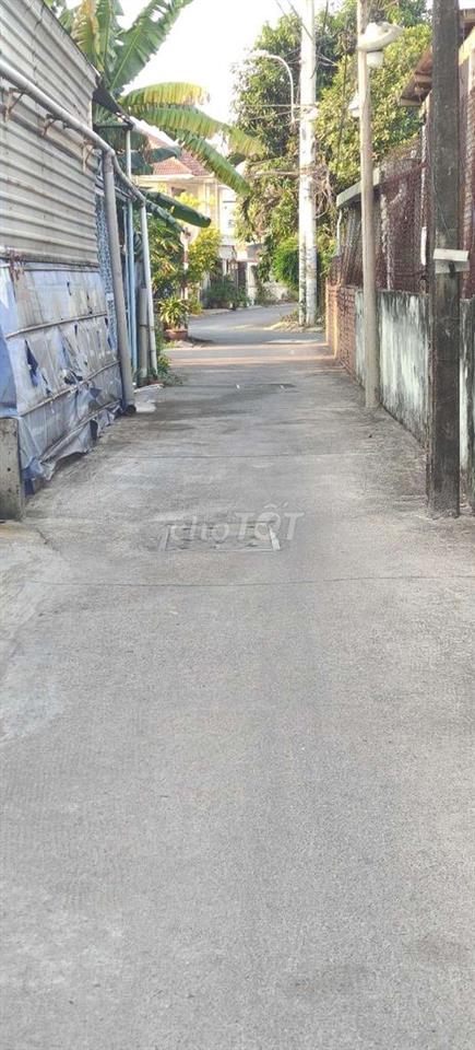 Đất thổ cư 2 mặt tiền KP3-1-Thị trấn Hóc Môn.Dt 6,2x30~184m2~7,5ty