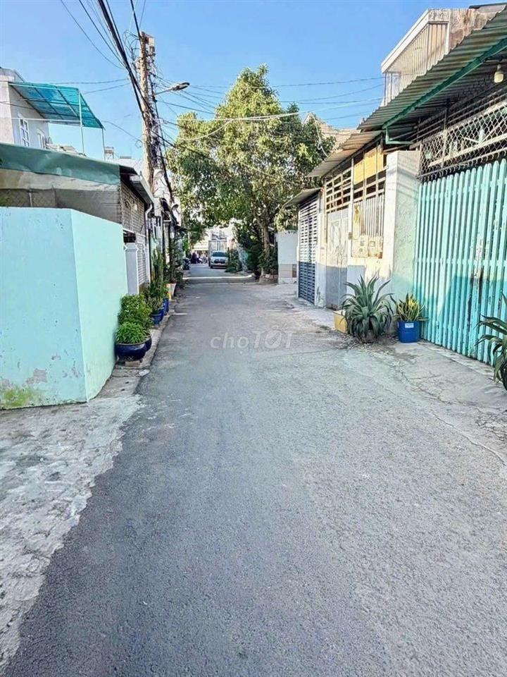 Nhà cấp 4 1/Trung Mỹ Tân Xuân-Tân Xuân-Hóc Môn.Dt 6x23~133m2. 3,95ty