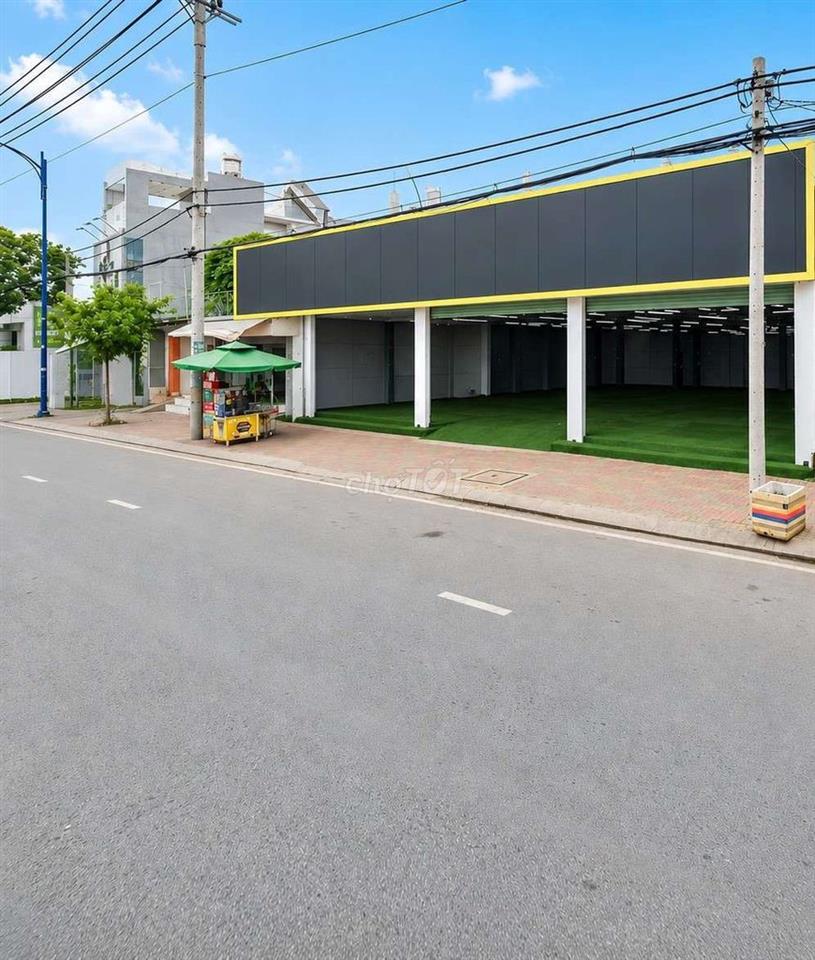 Nhà mặt tiền Đặng Thúc Vịnh-Thới Tam Thôn-Hóc Môn.Dt 16x20~330m2~20ty