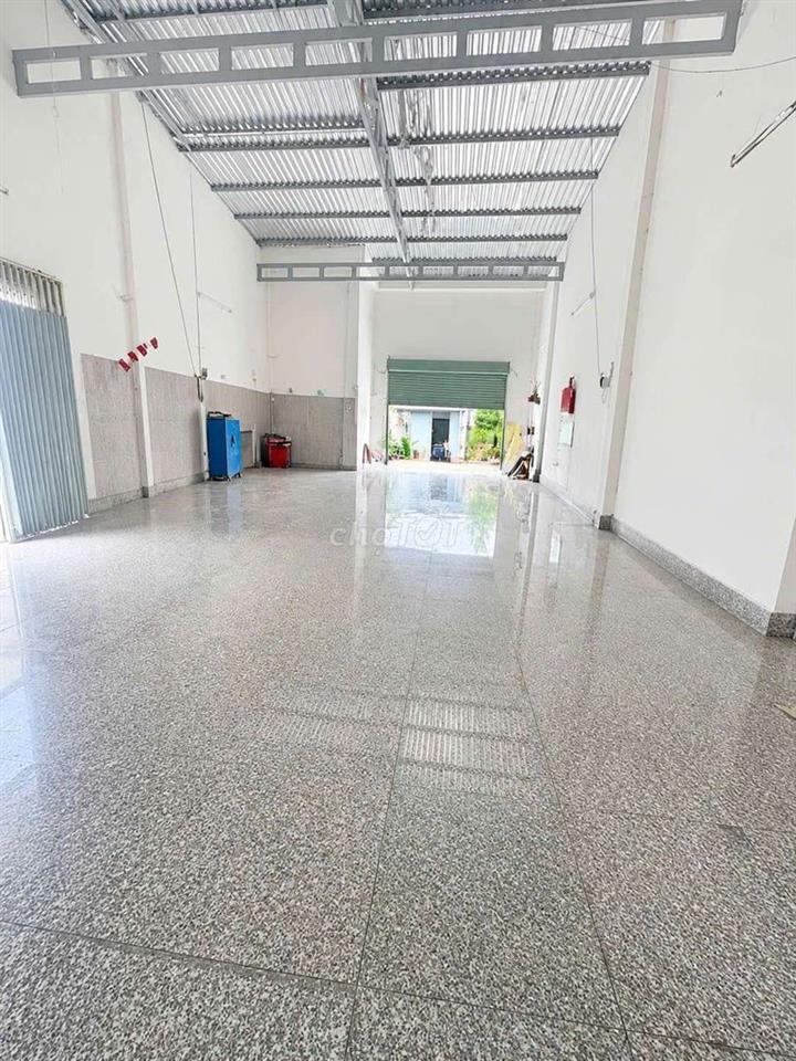 Kho xưởng góc 2 mặt Tiền Tân Hiệp 8-1-Hóc Môn.Dt 9x20~178m2~5,7ty