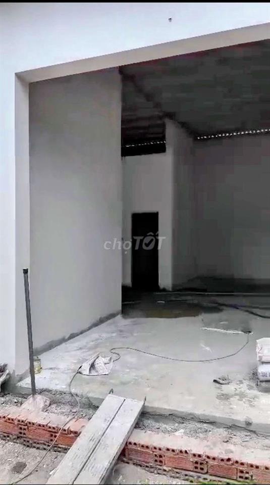 Nhà cấp 4 mặt tiền Tân Tiến 4-Xuân Thới Đông-Hóc Môn.Dt 528m2. 20ty