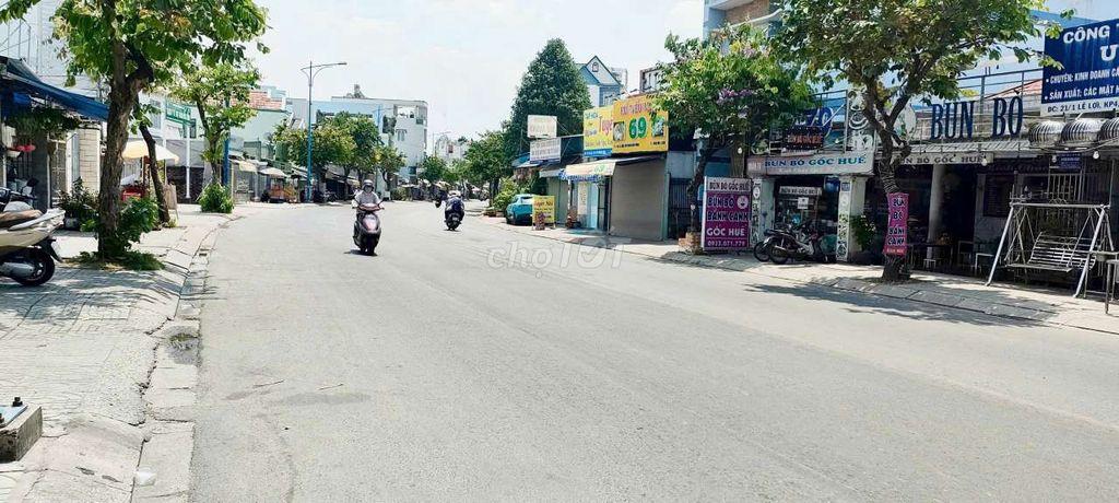 543m2 đất thổ cư mặt tiền Lê Lợi-Thị Trấn Hóc Môn. 27ty