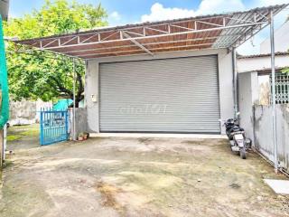 Kho xưởng 1/Mỹ Huề-Trung Chánh-Hóc Môn.Dt 8,6x25~202m2. 7,4ty