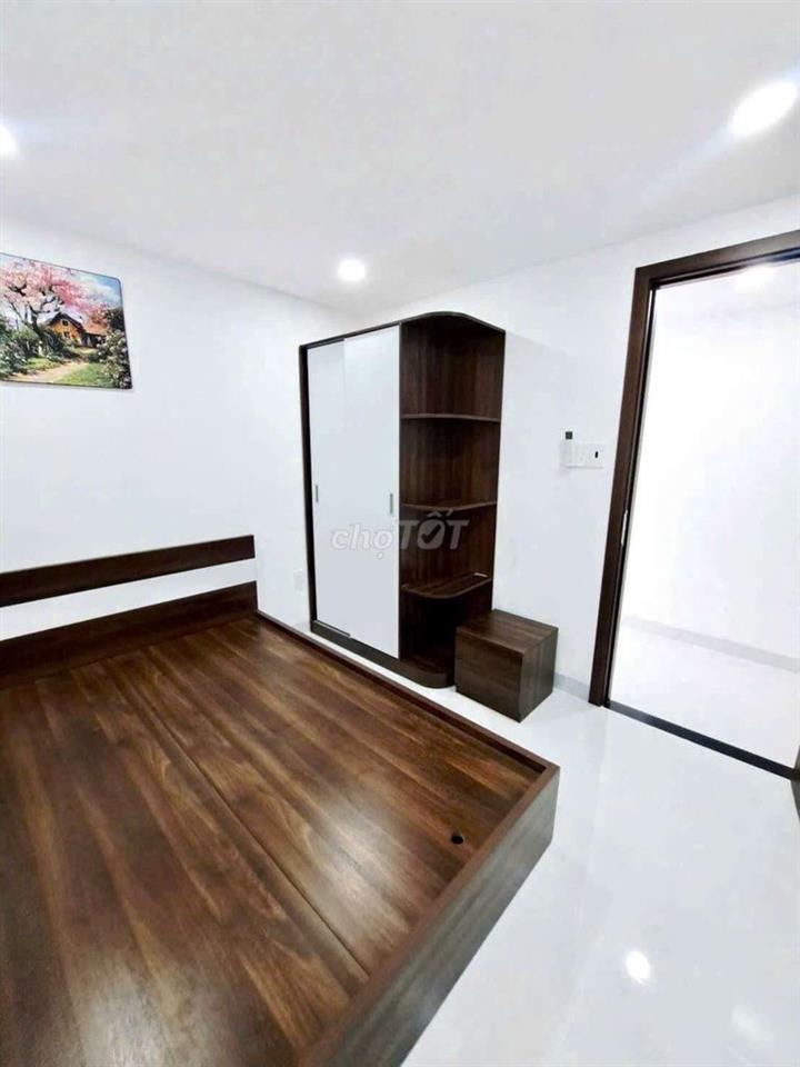 Nhà 1/Trưng Vương 3-Trung Chánh-Hóc Môn.Dt 5,1x18~90m2~trệt lững.5ty