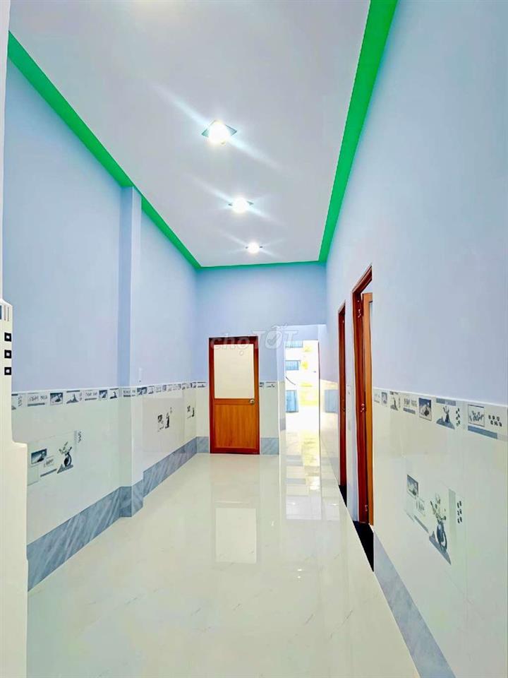 Nhà cấp 4 SHR 2/Lê Văn Phiên-Thị Trấn Hóc Môn.Dt 5x21~106m2. 3ty