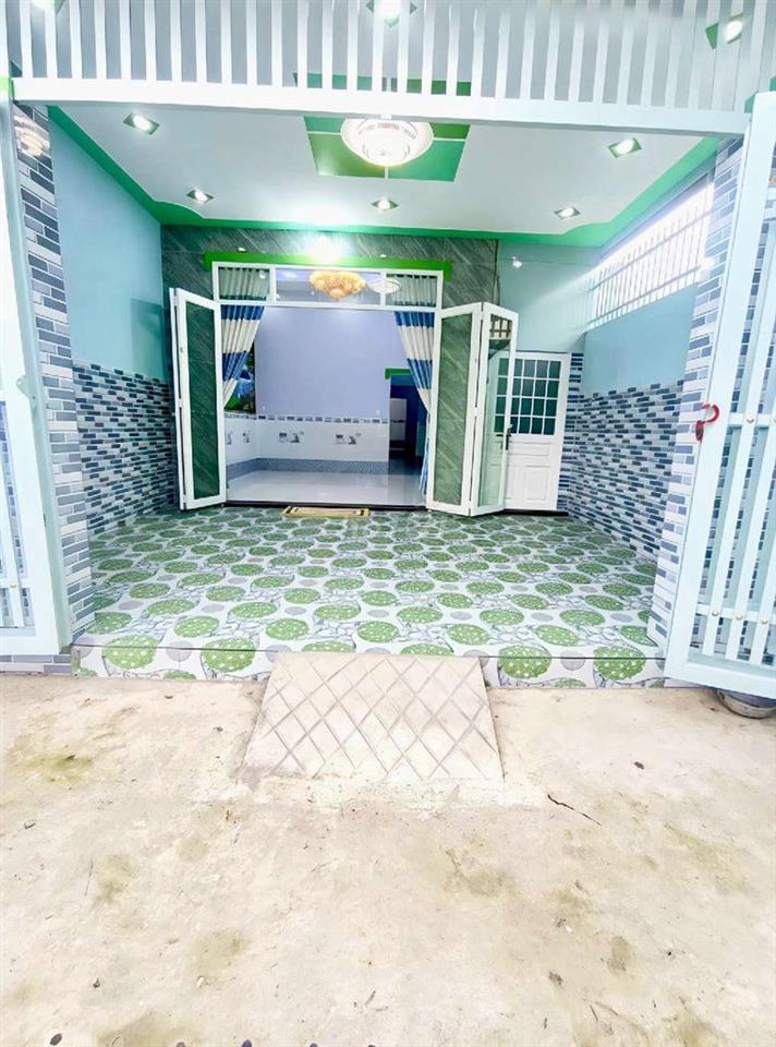 Nhà cấp 4 SHR 2/Lê Văn Phiên-Thị Trấn Hóc Môn.Dt 5x21~106m2. 3ty