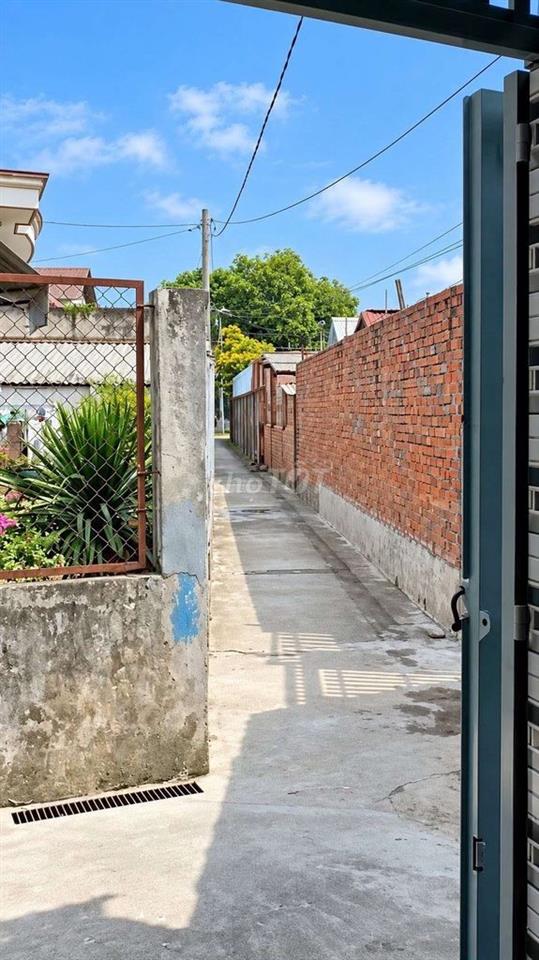 Nhà cấp 4 SHR 2/Lê Văn Phiên-Thị Trấn Hóc Môn.Dt 5x21~106m2. 3ty