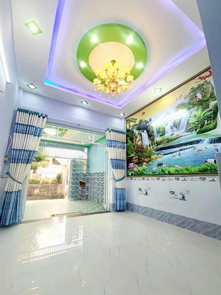 Nhà cấp 4 SHR 2/Lê Văn Phiên-Thị Trấn Hóc Môn.Dt 5x21~106m2. 3ty