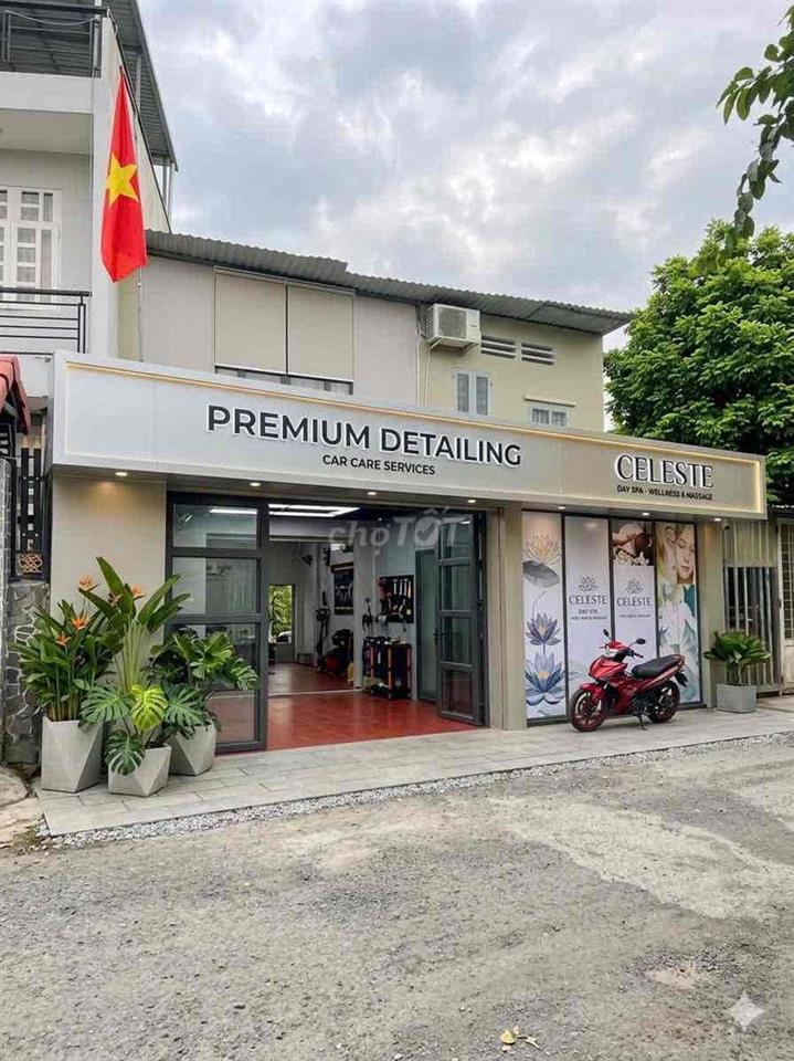 cần bán nhà mặt tiền đường 12 m ngay ngã 3