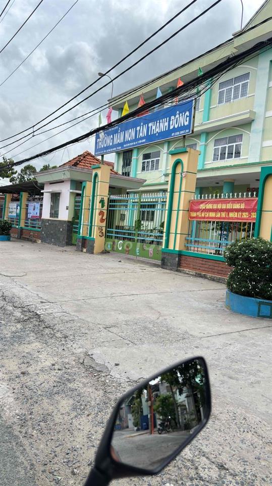 Nhà bán gần chợ chiều Tân Thạnh Đông