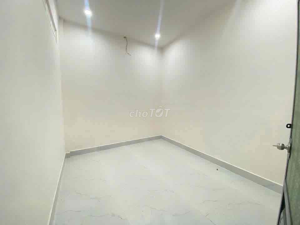 Bán gấp căn nhà ở 1/ Mai Thị Buội-Phước Vĩnh An 96m2 shr giá chỉ 845tr
