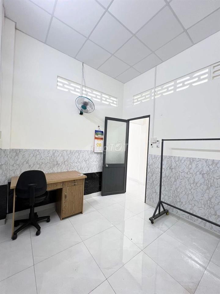 Cần bán gấp căn nhà cấp 4 ở 1/ Huỳnh Văn Cọ-Củ Chi 103m2 SHR giá 820tr