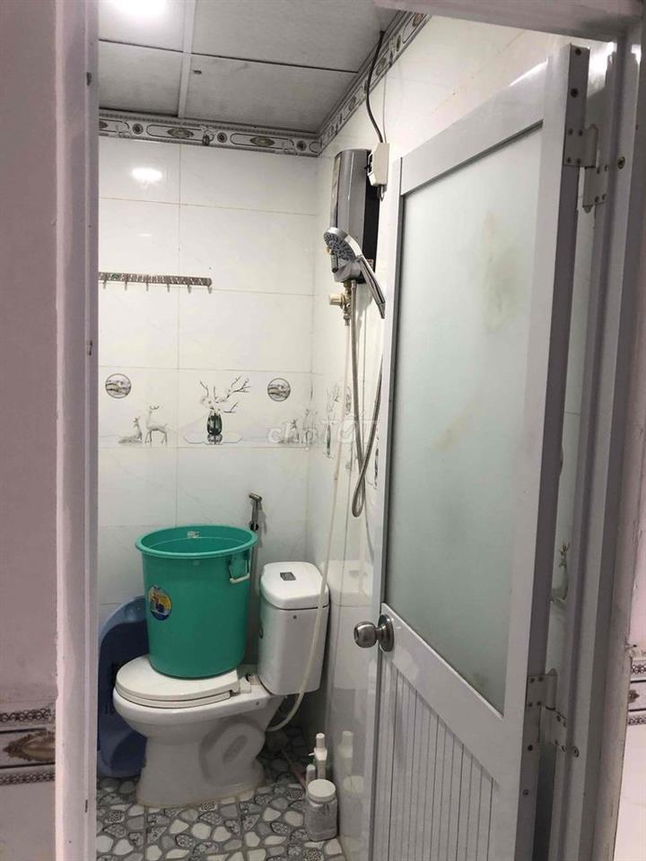 nhà cấp 4 hai mặt tiền