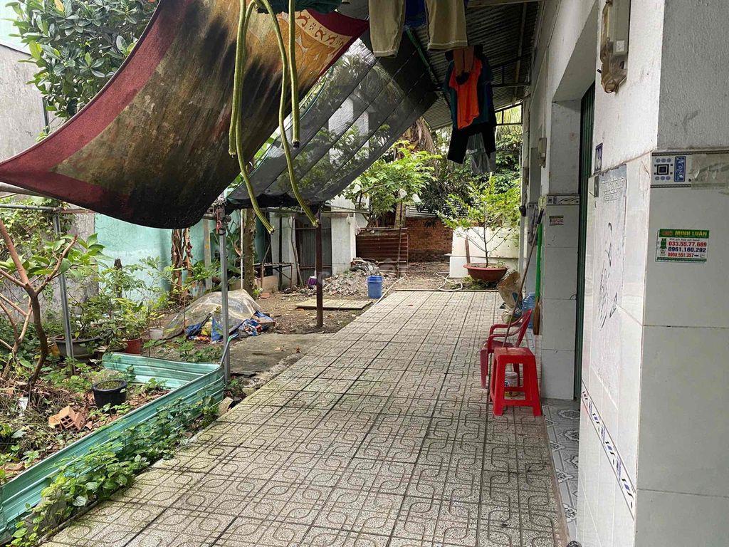 dãy nhà trọ mặt tiền đường lớn