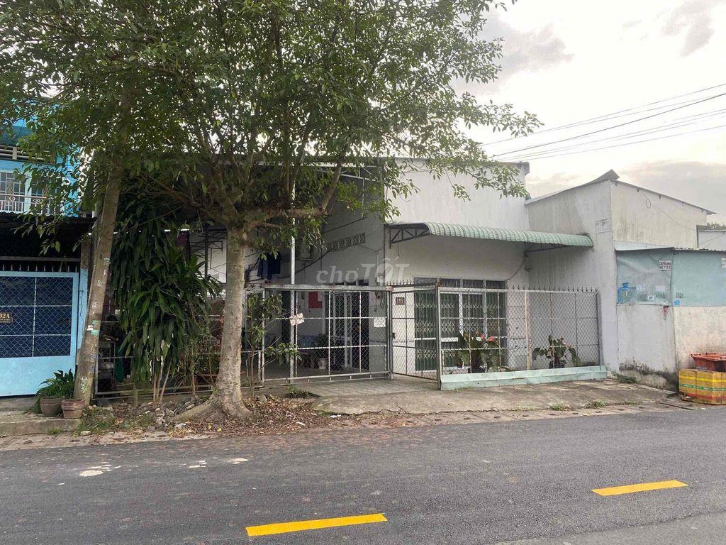 DÃY NHÀ TRO MẶT TIỀN
