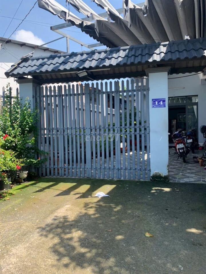 Bán nhà MT đường nhựa trung tâm tâm Tân quy