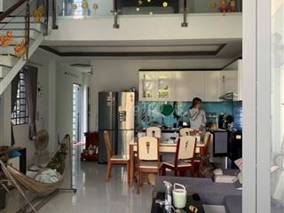 Bán nhà MT đường nhựa trung tâm tâm Tân quy