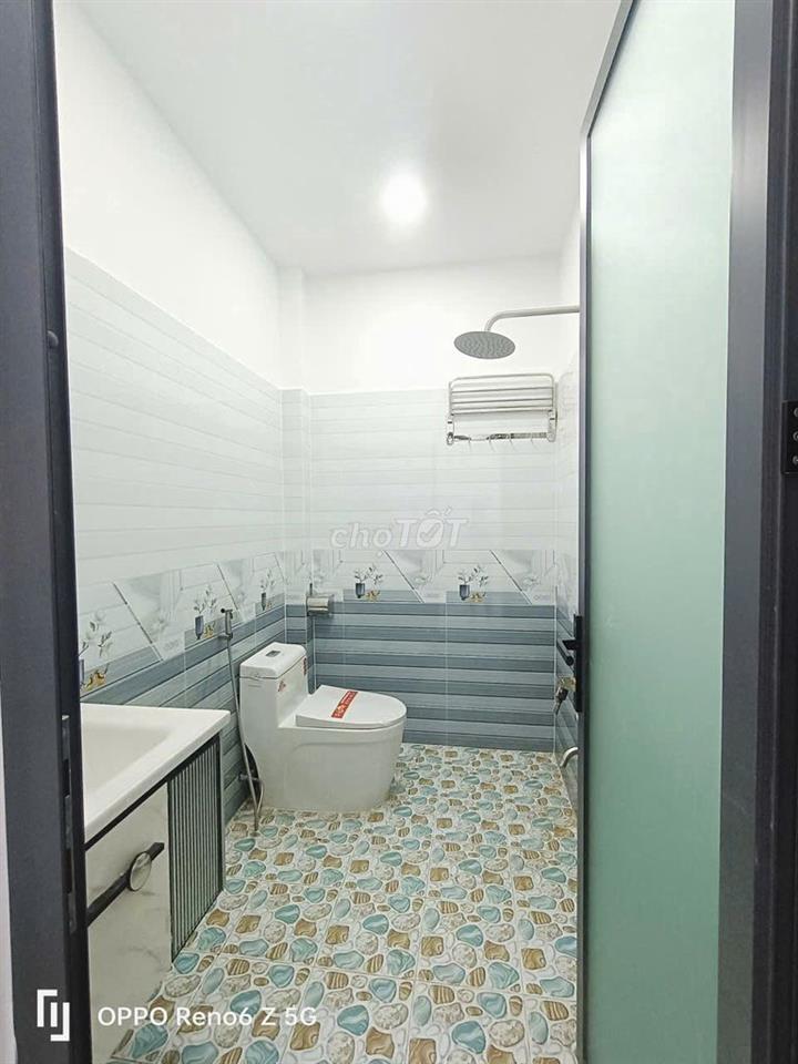 BÁN NHÀ MT ĐƯỜNG BÊ TÔNG 5M XE ÔTÔ 