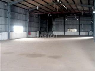 CHO THUÊ XƯỞNG MT ĐƯỜNG XE CONTAINER 40F 