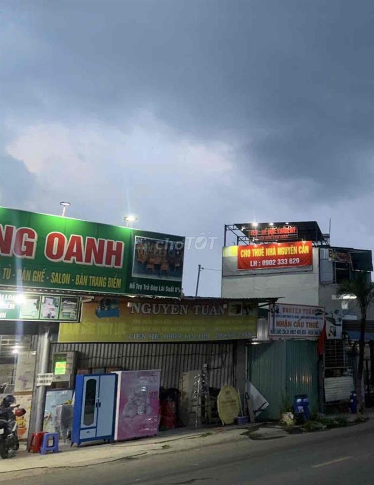 nhà kinh doanh cho thuê 10x25 . trệt 2 lầu