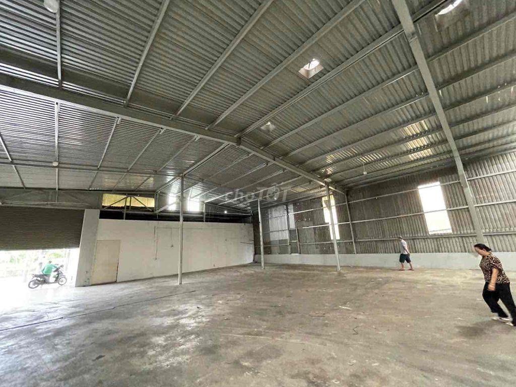 Cho thuê xưởng 1400m. Xuân thới thượng. Hóc Môn